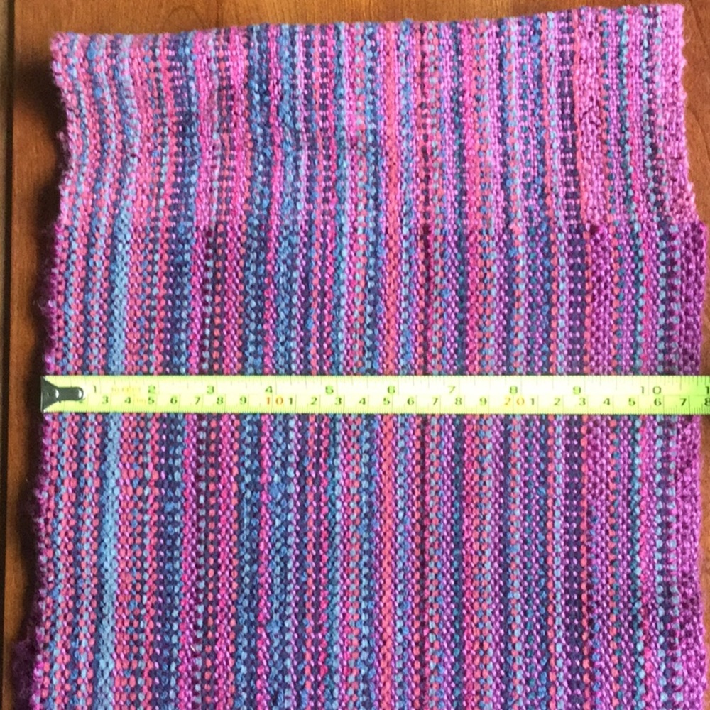 Handwoven Fringed Textile - Picture 4 of 4